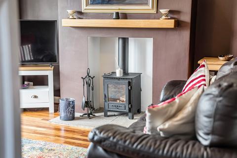 3 bedroom semi-detached house for sale, Stainbeck Lane, Leeds LS7