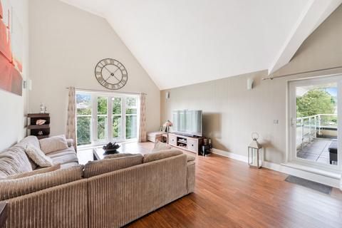 undefined, Wray Common Road, Reigate RH2