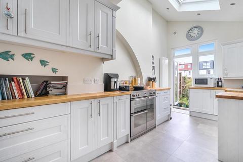3 bedroom terraced house for sale, Cromwell Road, Beckenham