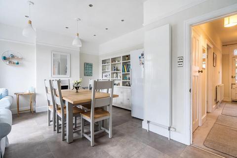 60 Cromwell Road, Beckenham, BR3 4LN