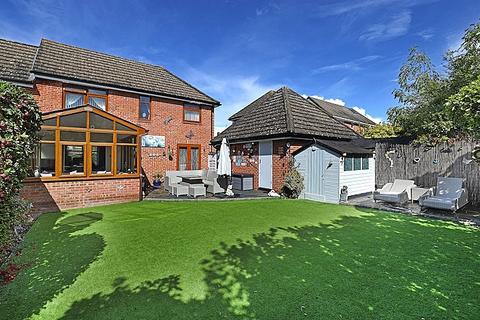undefined, Cripsey Avenue, Ongar, CM5