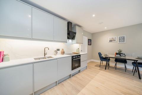 undefined, Elm Grove, Wimbledon SW19