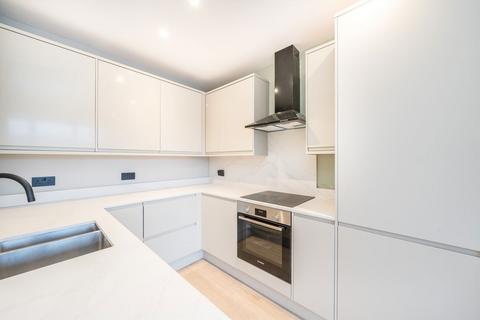 undefined, Elm Grove, Wimbledon SW19