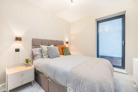 undefined, Elm Grove, Wimbledon SW19
