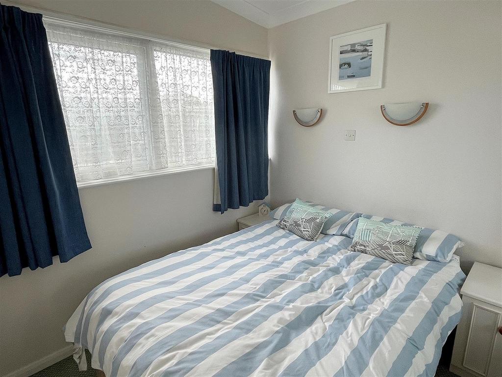 Bedroom One.jpg