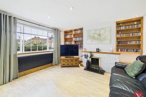 undefined, Barrowby Close, Luton LU2