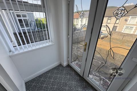 undefined, High Street, Gilfach Goch, Porth, Rhondda Cynon Taff, CF39 8SR