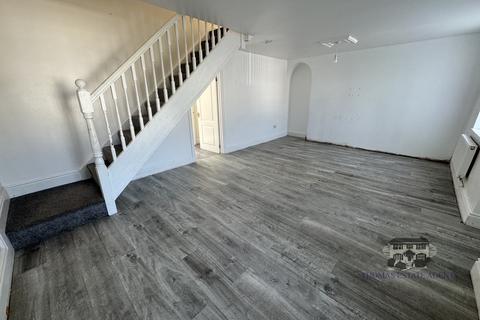 undefined, High Street, Gilfach Goch, Porth, Rhondda Cynon Taff, CF39 8SR