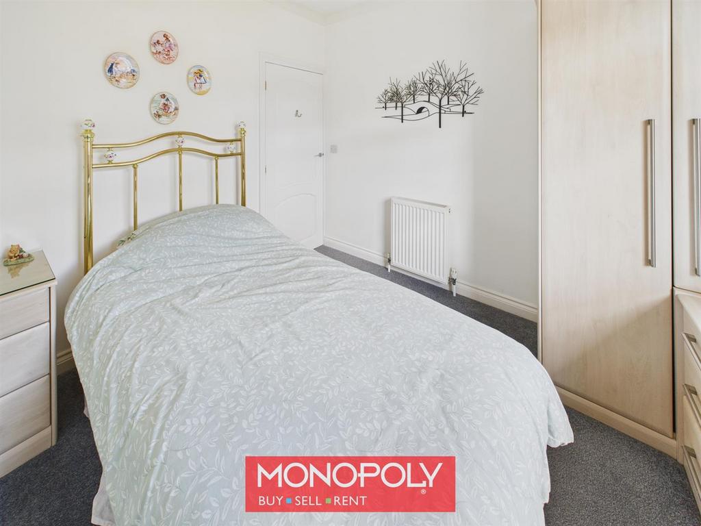Bedroom 4.jpg
