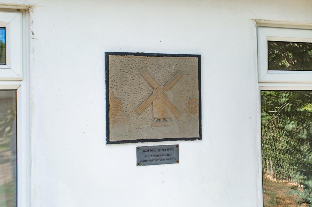 Picture 33
