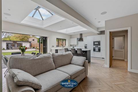 535 Binley Road, Binley, Coventry, CV3 2DP