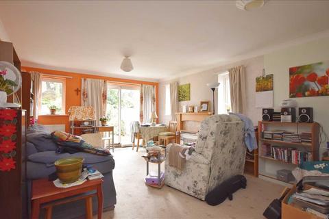2 bedroom detached bungalow for sale, Lanchester Court, Leyland