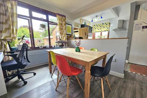 3 bedroom semi-detached house for sale, Newark Road, Gloucester