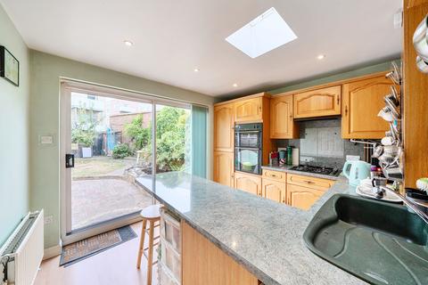 Linchmere Road, Lee