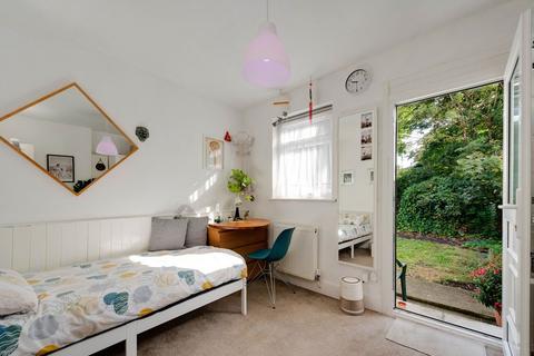 undefined, Alfred Road, London W3