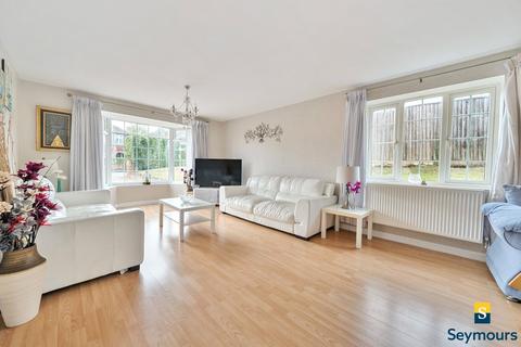 undefined, Queen Eleanors Road, Surrey GU2