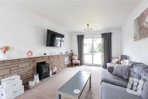 13 Blyth Walk, Upminster, RM14 1RR