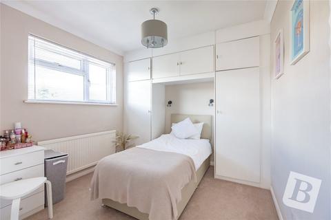 13 Blyth Walk, Upminster, RM14 1RR