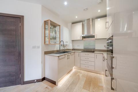 undefined, Frances Drive, Bedfordshire LU6