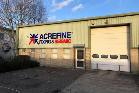 Warehouse to rent, Unit 1 Ash Industrial Estate, Flex Meadow Harlow CM19 5TJ