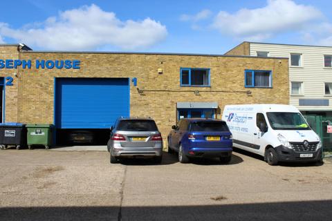 Industrial development to rent, Harolds Rd Harlow CM19 5BJ