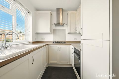2 bedroom maisonette for sale, Rose Valley, Brentwood, CM14