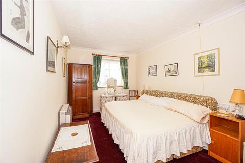 undefined, St. Helens Crescent, Hastings