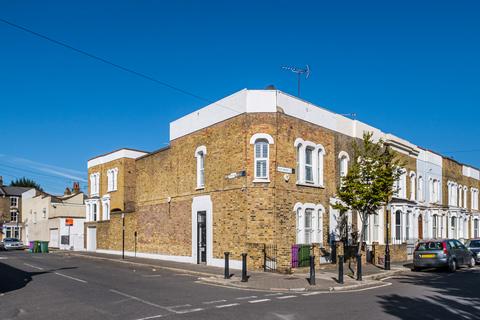 Lyal Road, London, E3