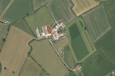 Warehouse to rent - Unit 4B, Marsh Hill Farm, Marsh, Aylesbury, HP17 8ST