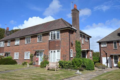 2 bedroom flat for sale, Ratton Garden, Ratton, Eastbourne