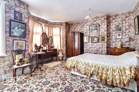 3 bedroom terraced house for sale, St Osyth Road, Clacton-On-Sea