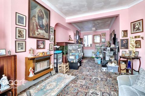 3 bedroom terraced house for sale, St Osyth Road, Clacton-On-Sea