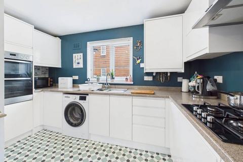 22 Ella Park, Anlaby, Hull, HU10 7EP