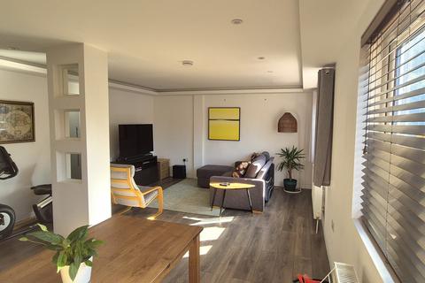 Cricklewood Lane, London, NW2
