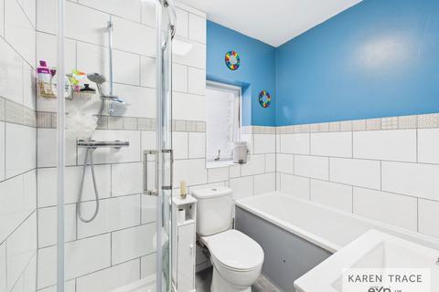 20 Brockstone Road, St Austell, PL25 3DW