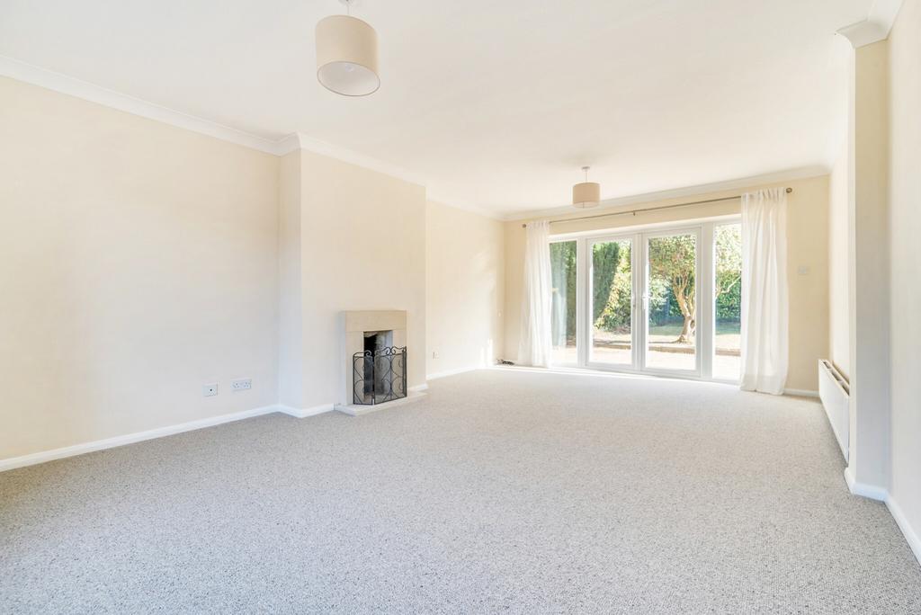 1348205-13-68b5c7...