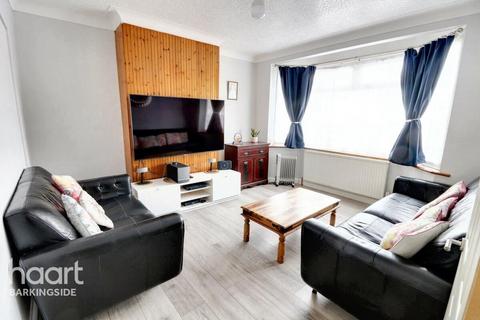 3 bedroom end of terrace house for sale, Ardwell Avenue, Barkingside