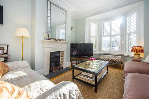 3 bedroom terraced house for sale, Pelham Road, London SW19