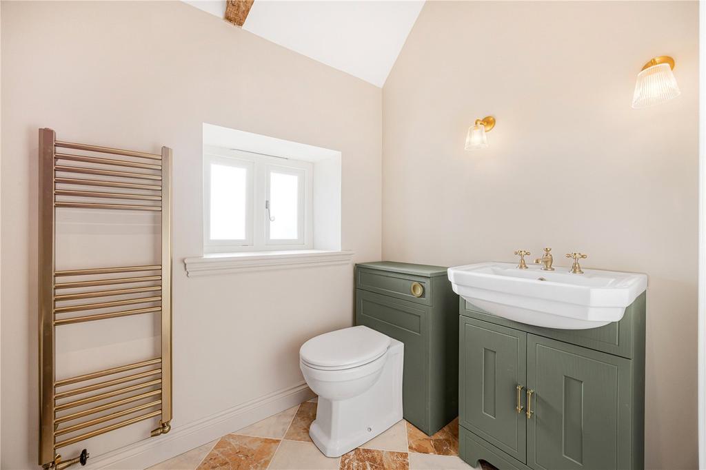Bathroom 2