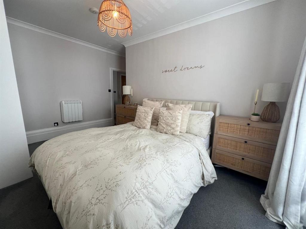 PHOTO-2025-09-02-16-25-52 9.jpg