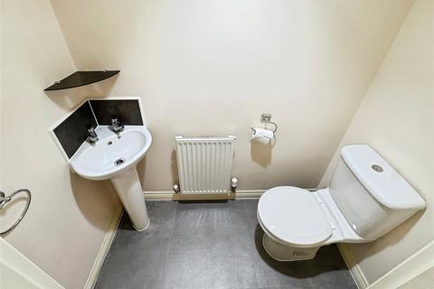 3 bedroom end of terrace house for sale, Coopers Meadow, Coventry CV7