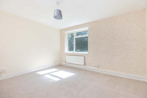 2 bedroom flat for sale, Turbary Park Avenue, Bournemouth, Dorset, BH11 8HH
