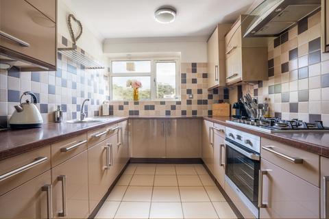 2 bedroom apartment for sale, Brownsea Road, Sandbanks, Poole, Dorset, BH13