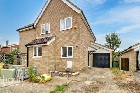 undefined, Mews Court, Shipdham