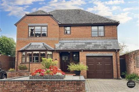 3 bedroom detached house for sale, Ranelagh Street, Whitecross, Hereford, HR4