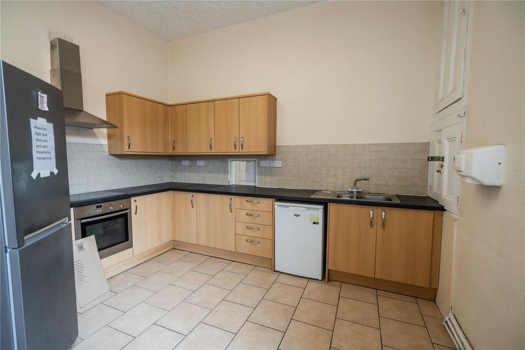 Kitchen (1)