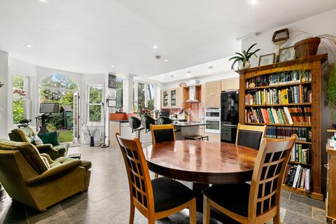 5 bedroom terraced house for sale, Bushnell Road, SW17