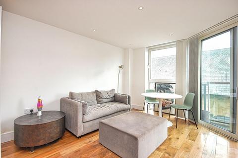 2 bedroom flat for sale, Titan Court, Flower Lane, NW7