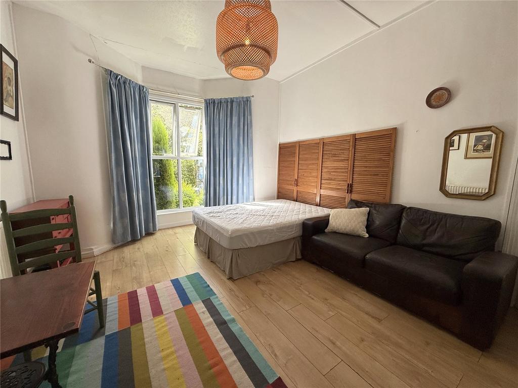 Apartment in Birmingham, Harborne - More