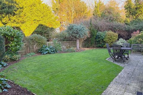 undefined, Rixon Gate, Ashton Keynes, Swindon, Wiltshire, SN6